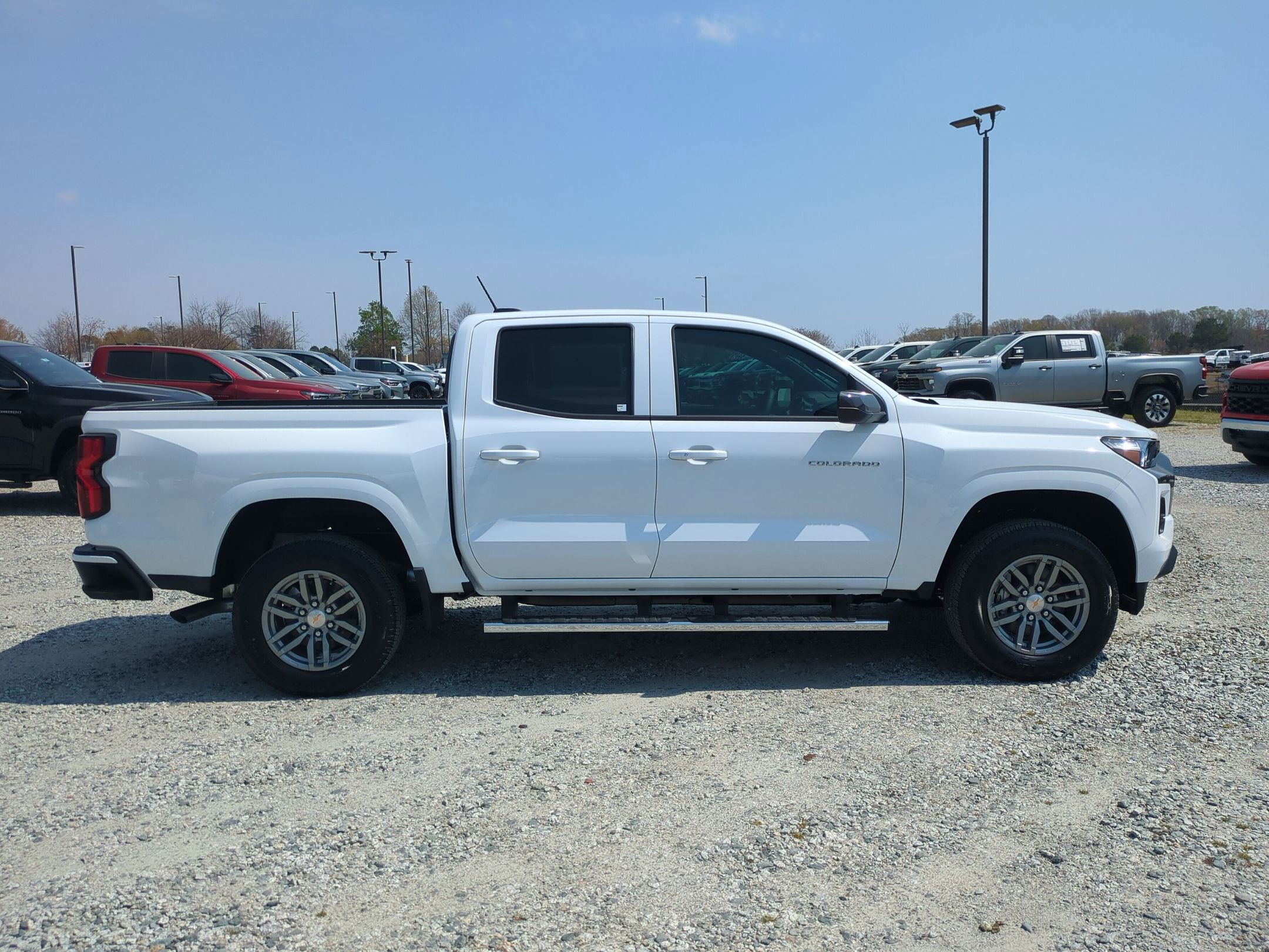 New 2026 Chevrolet Colorado LT image 10