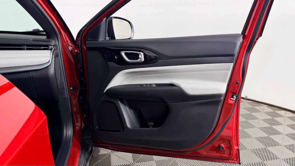 New 2026 Jeep Compass Limited AWD/4WD image 30