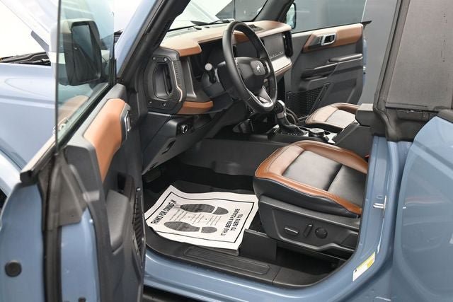 Certified 2024 Ford Bronco Outer Banks AWD/4WD image 16