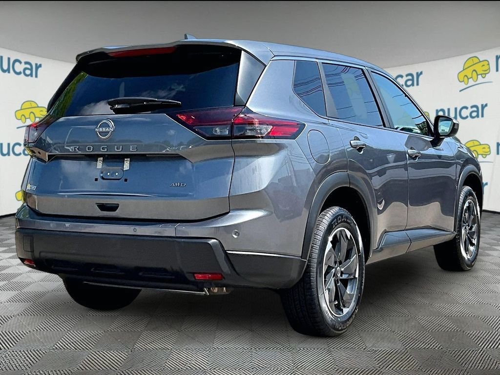 Certified 2026 Nissan Rogue SV AWD/4WD image 6