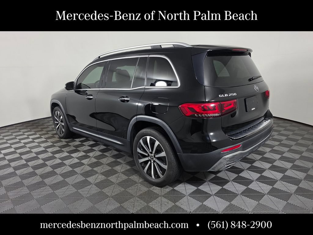 Certified 2021 Mercedes-Benz GLB 250 image 4