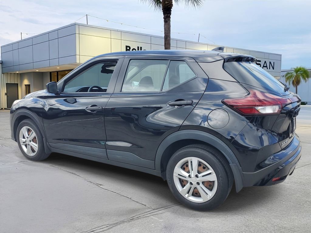 Certified 2024 Nissan Kicks S FWD image 3