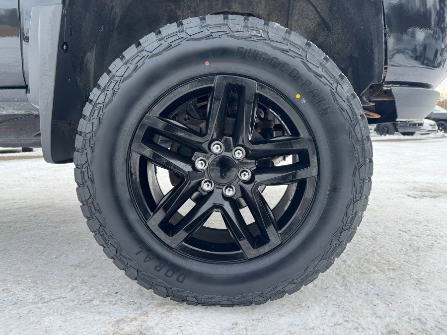 Used 2017 Chevrolet Silverado 1500 LT image 13