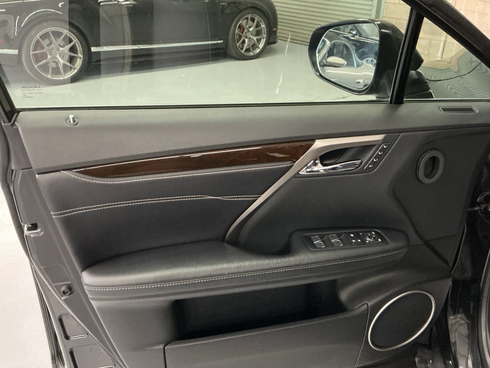 Used 2017 Lexus RX 350 AWD image 17