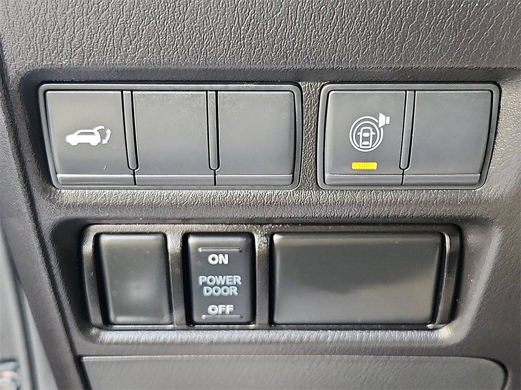 Used 2022 Nissan Armada SL w/ Midnight Edition Package image 27