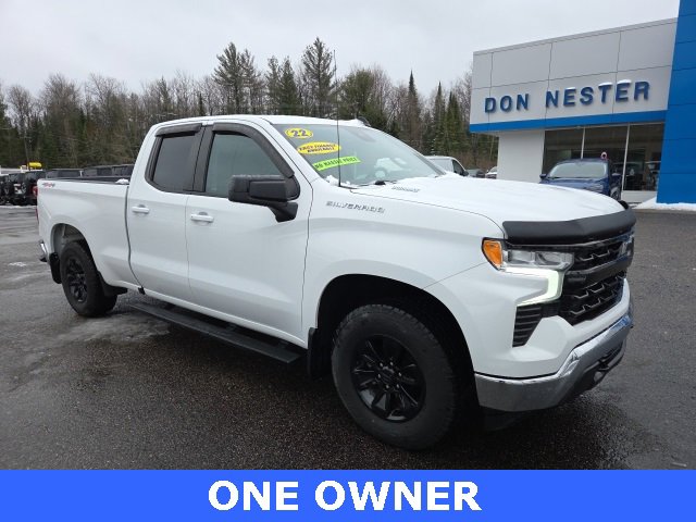 Used 2022 Chevrolet Silverado 1500 LT image 2