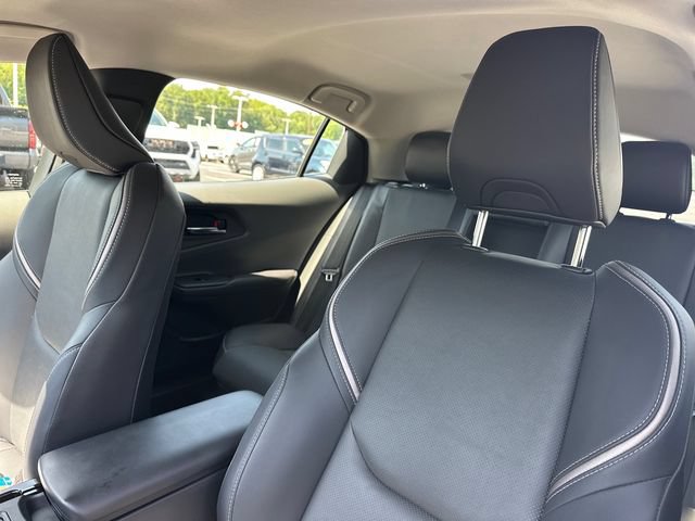 Used 2023 Toyota Prius XLE FWD image 18