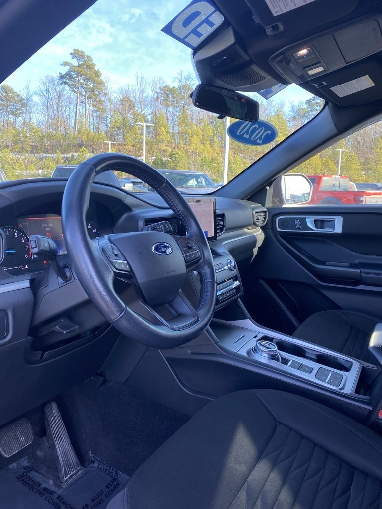 Certified 2020 Ford Explorer XLT image 11