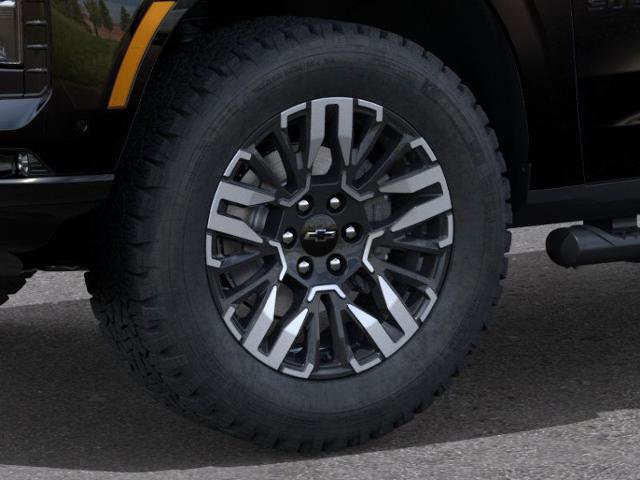 New 2026 Chevrolet Suburban Z71 image 9