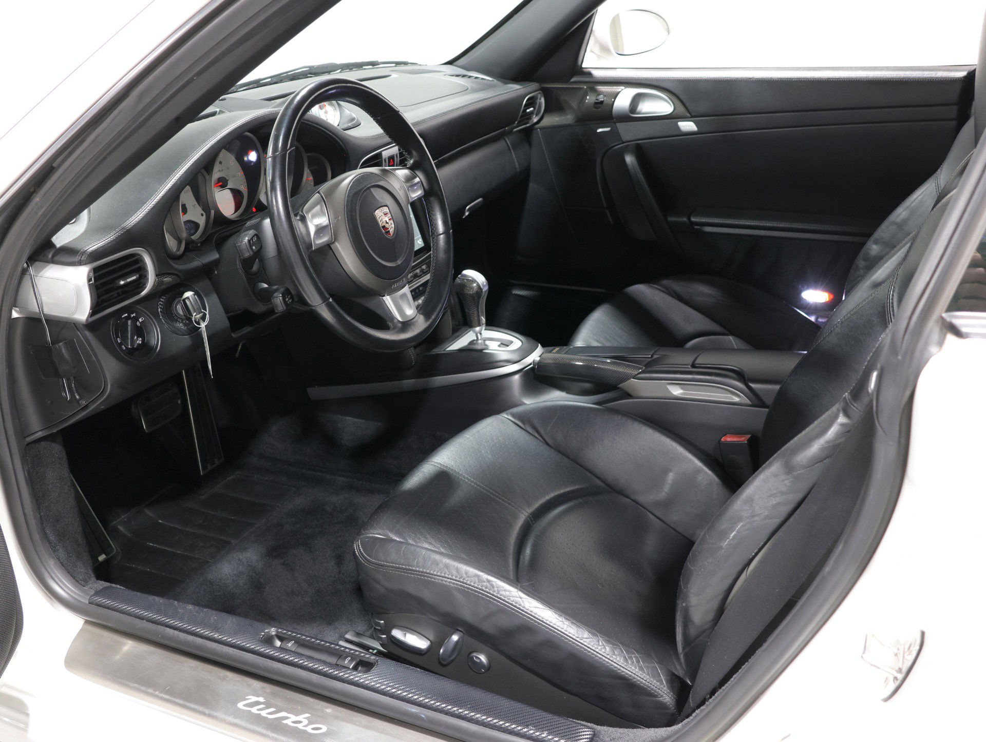 Used 2007 Porsche 911 Turbo image 73