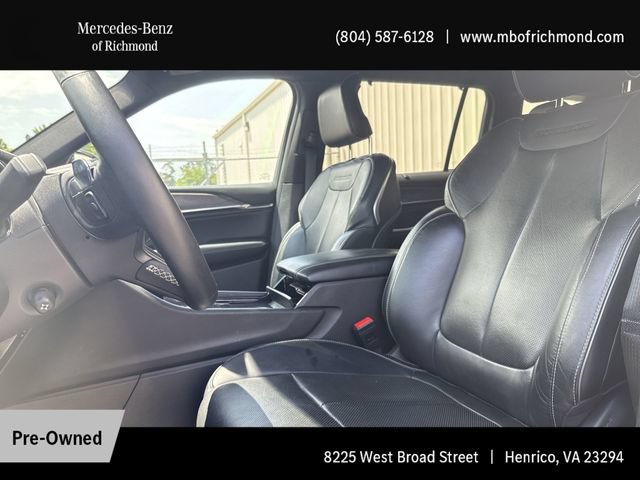Used 2024 Jeep Grand Cherokee L Overland w/ Advanced Protech Group III AWD/4WD image 14