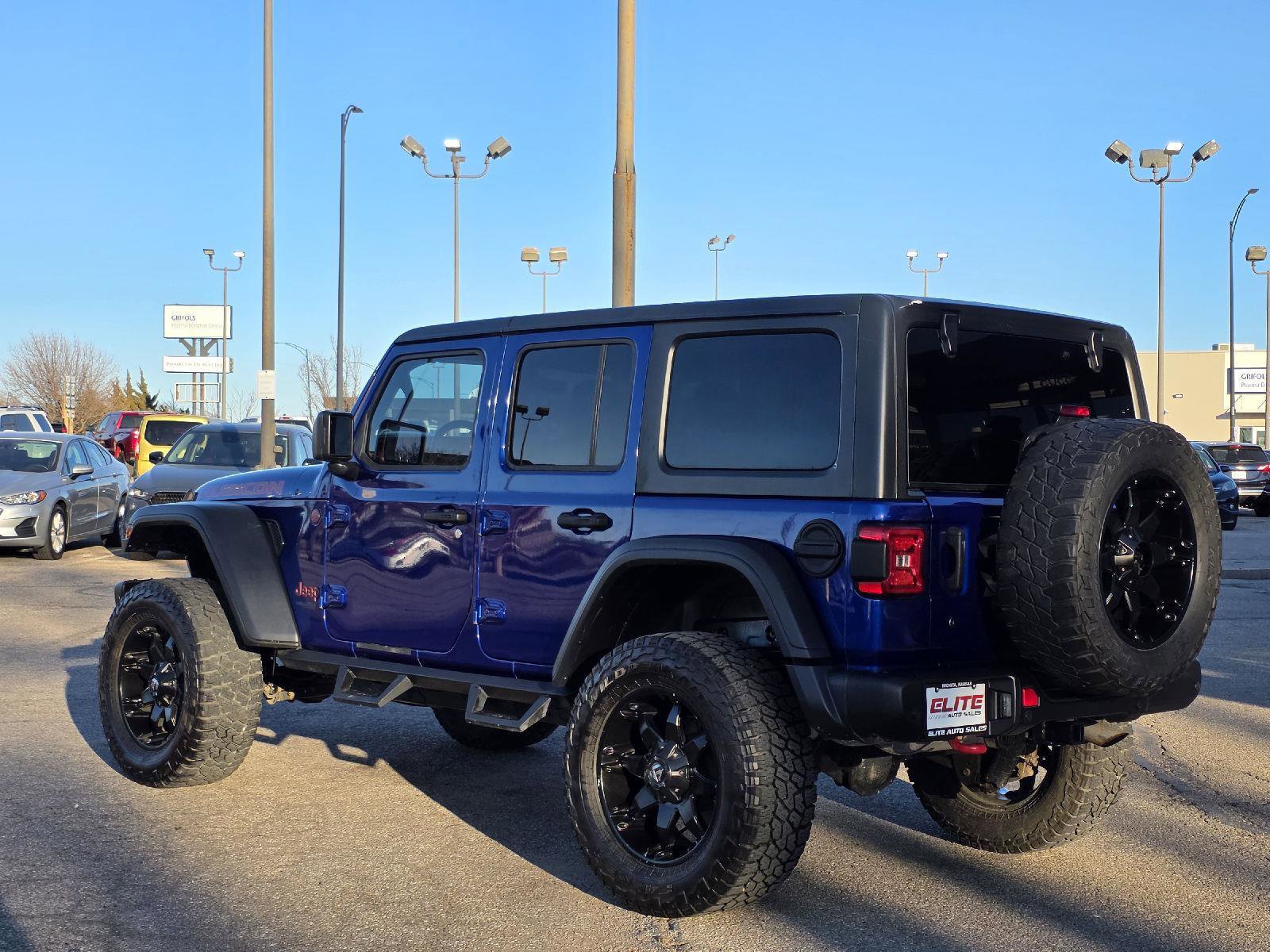 Used 2018 Jeep Wrangler Unlimited Rubicon image 7