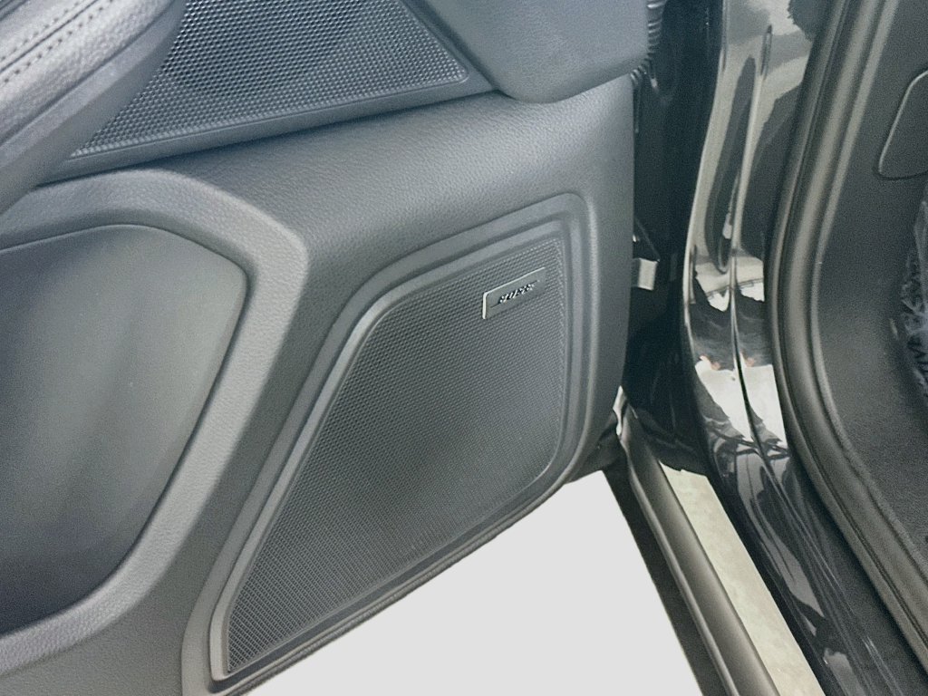 Certified 2026 Porsche Macan AWD/4WD image 20