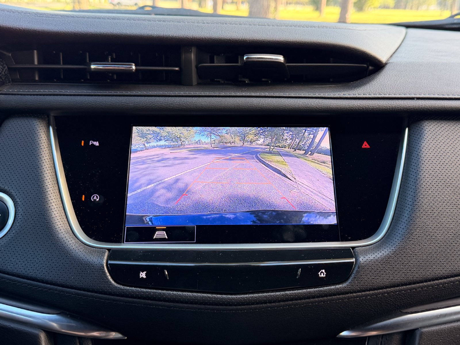 Used 2022 Cadillac XT5 Luxury AWD/4WD image 4