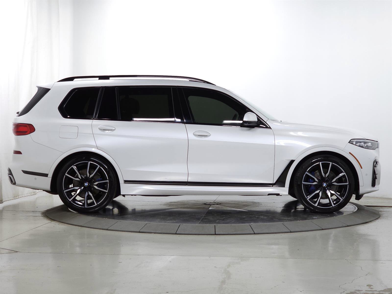 Used 2019 BMW X7 xDrive40i w/ Premium Package image 10