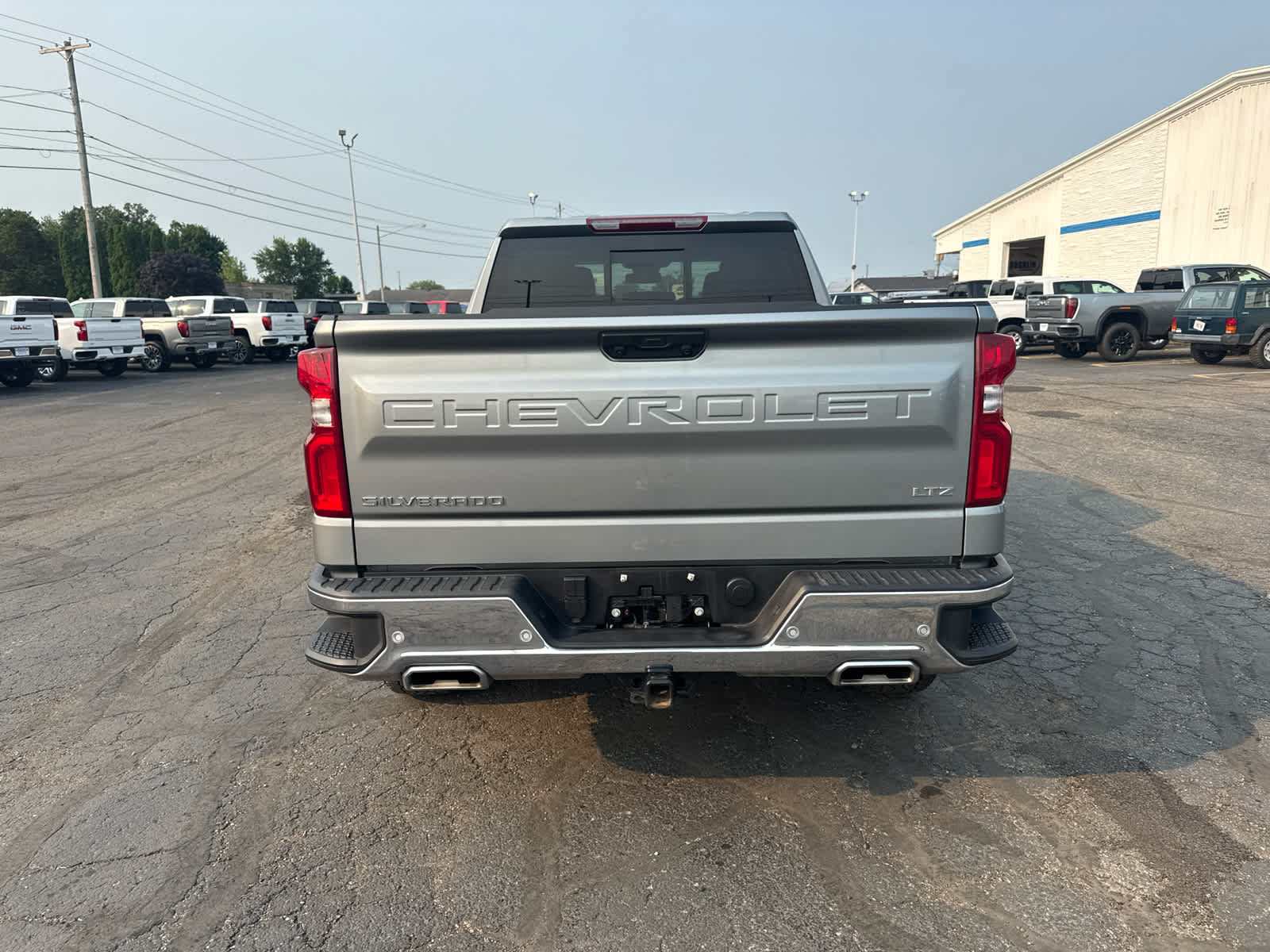 Certified 2025 Chevrolet Silverado 1500 LTZ AWD/4WD image 4
