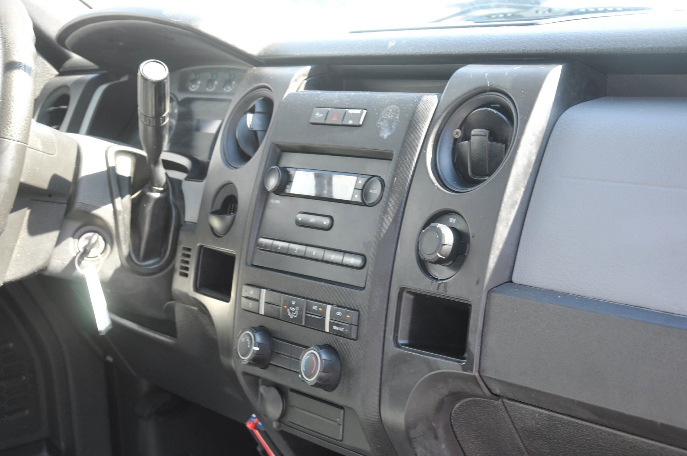 Used 2014 Ford F150 XL RWD image 23