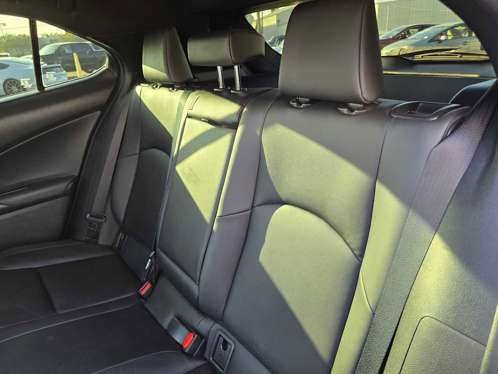 Used 2019 Lexus UX 250h F Sport image 17