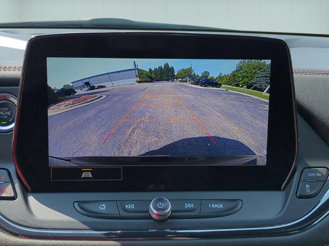 Used 2025 Chevrolet Blazer RS FWD image 24