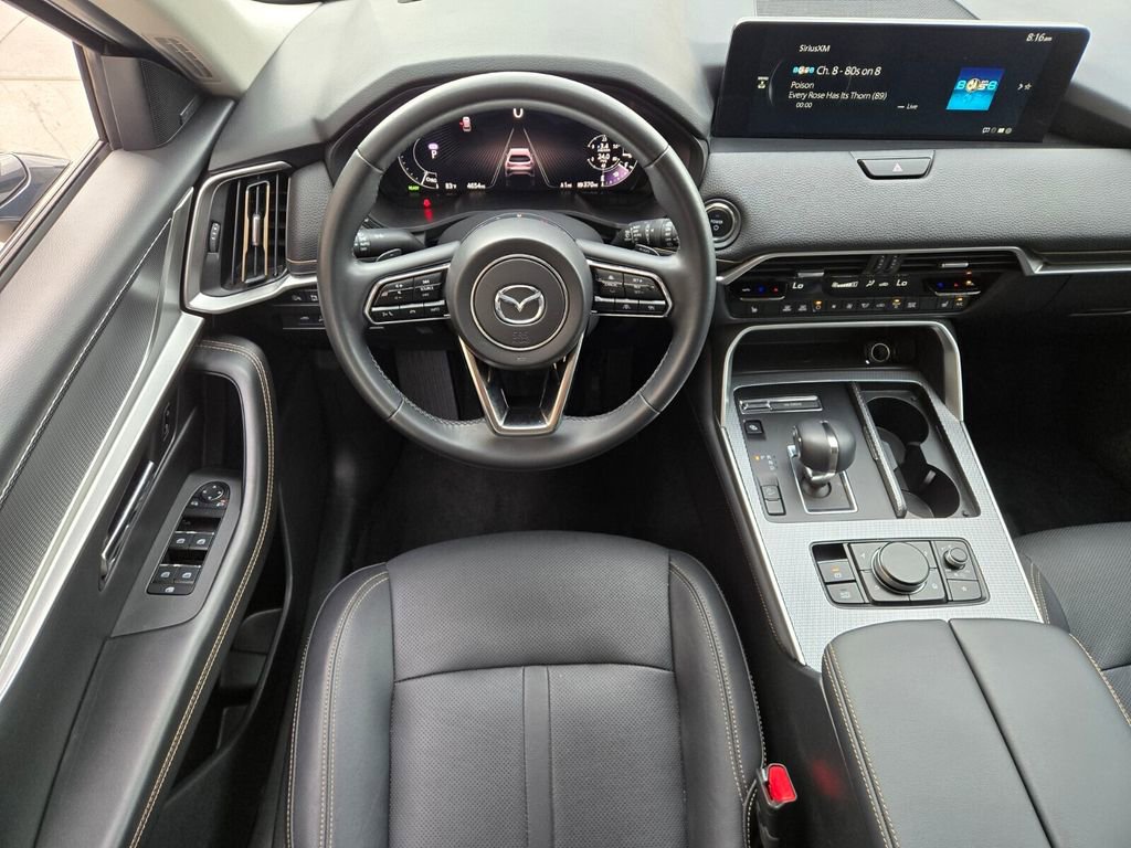 Used 2025 MAZDA CX-70 Plug-In Hybrid w/ Premium Pkg image 16