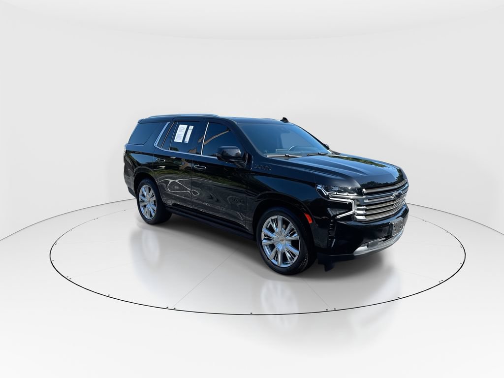 Used 2024 Chevrolet Tahoe High Country AWD/4WD image 2