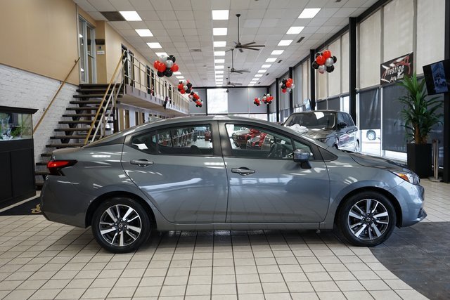 Used 2021 Nissan Versa SV image 16