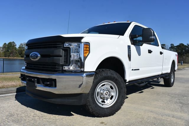 Used 2017 Ford F250 XL w/ Power Equipment Group image 5