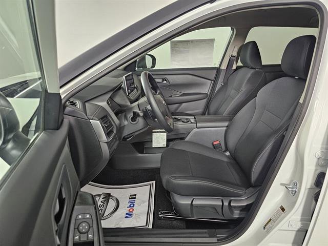 New 2026 Nissan Rogue S image 22