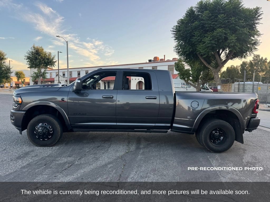 Used 2024 RAM 3500 Limited AWD/4WD image 2