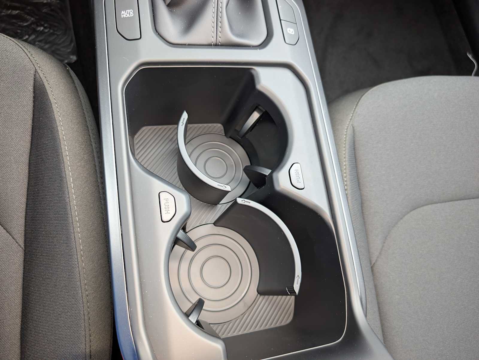New 2026 Kia K4 FWD image 21