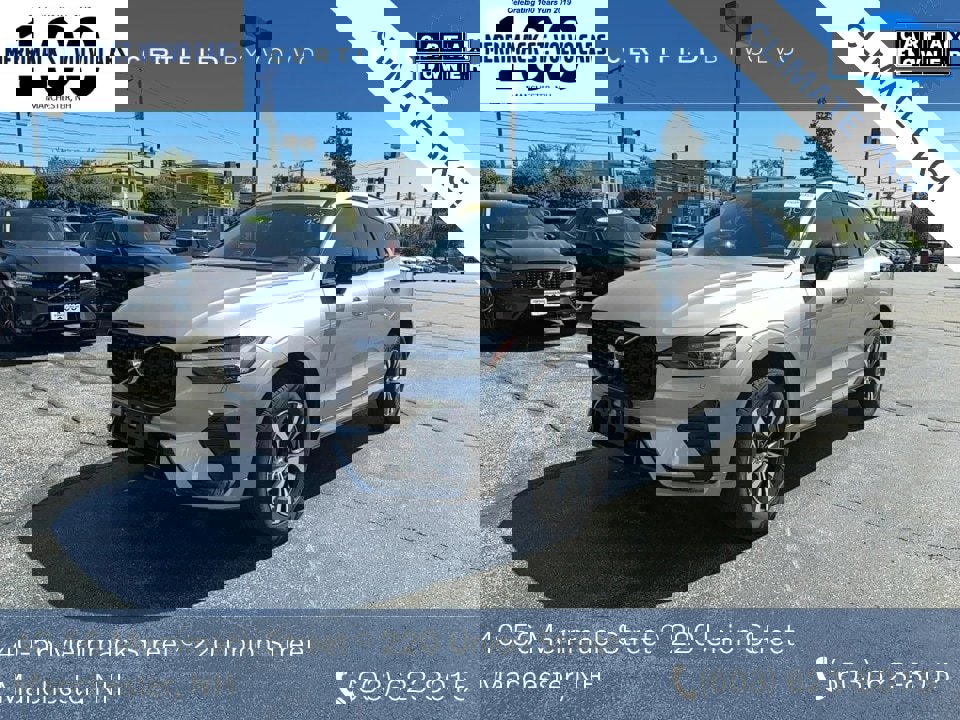 Certified 2024 Volvo XC60 B5 Core image 1