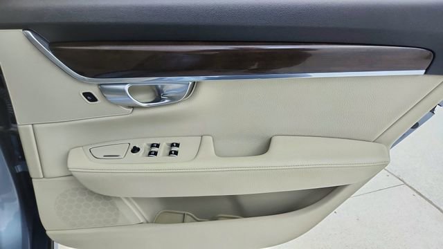 Used 2019 Volvo S90 T5 Momentum w/ Protection Package Premier image 28