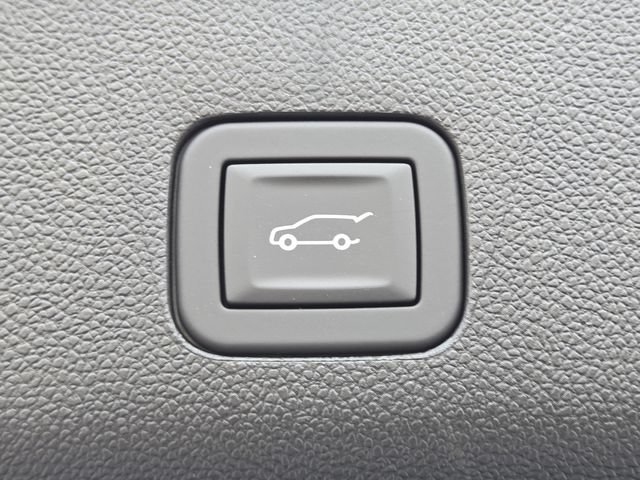 New 2026 GMC Yukon XL Denali w/ Denali Reserve Package AWD/4WD image 25