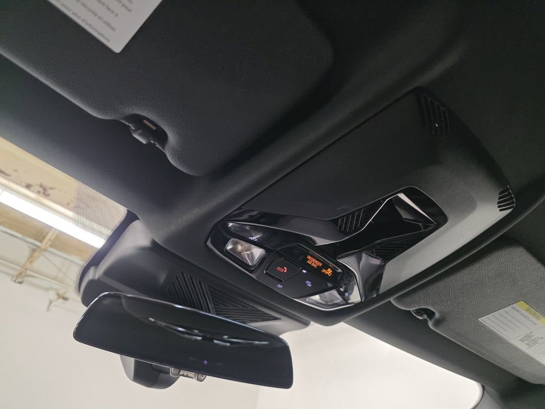 Used 2025 BMW 228i xDrive image 38