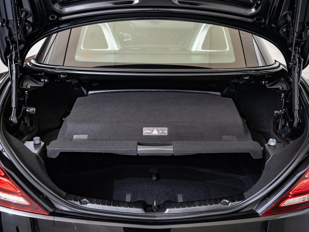 Used 2017 Mercedes-Benz SLC 43 AMG image 21