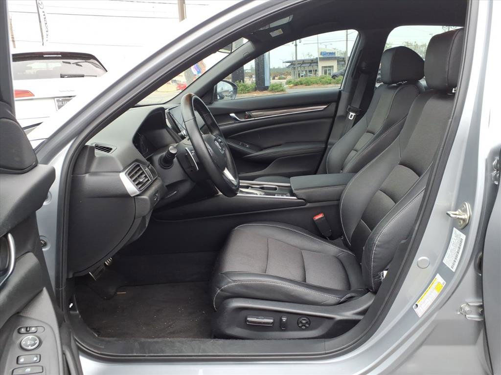 Used 2019 Honda Accord Sport image 12