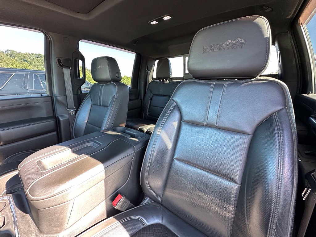 Used 2020 Chevrolet Silverado 3500 High Country w/ Z71 Off-Road Package AWD/4WD image 18