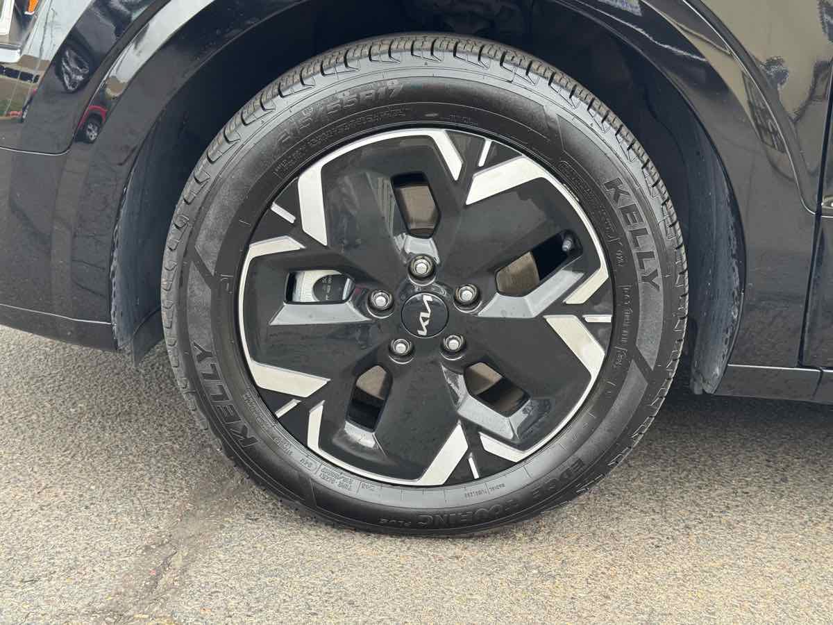 Used 2023 Kia Niro Wind FWD image 7