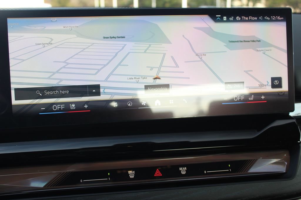 New 2026 BMW 530i xDrive w/ Convenience Package AWD/4WD image 17