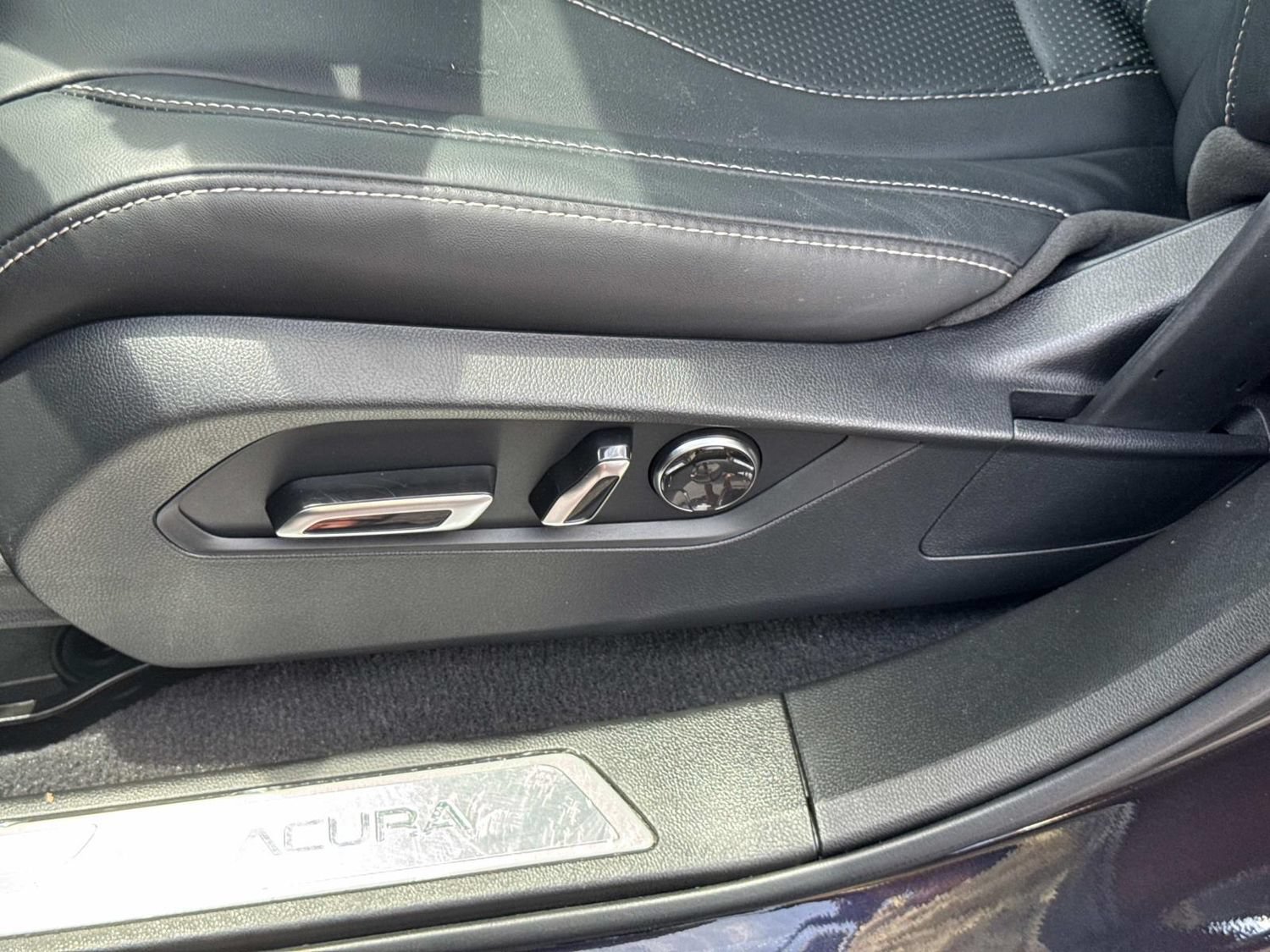 Used 2024 Acura RDX SH-AWD w/ Technology Package image 32