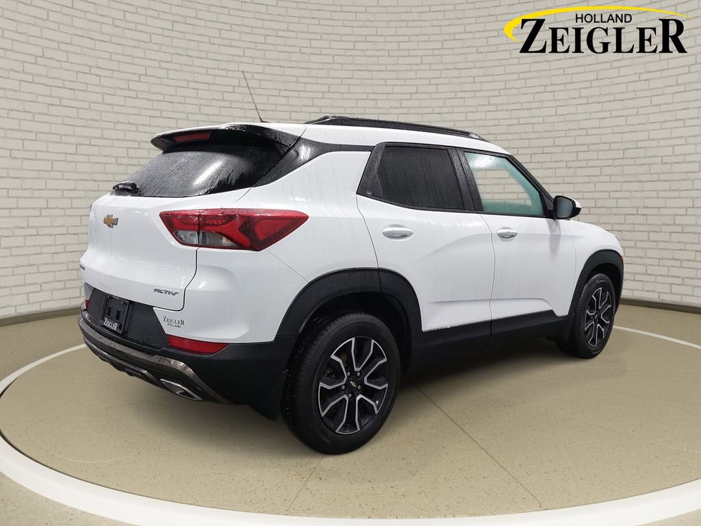 Used 2023 Chevrolet TrailBlazer ACTIV image 5