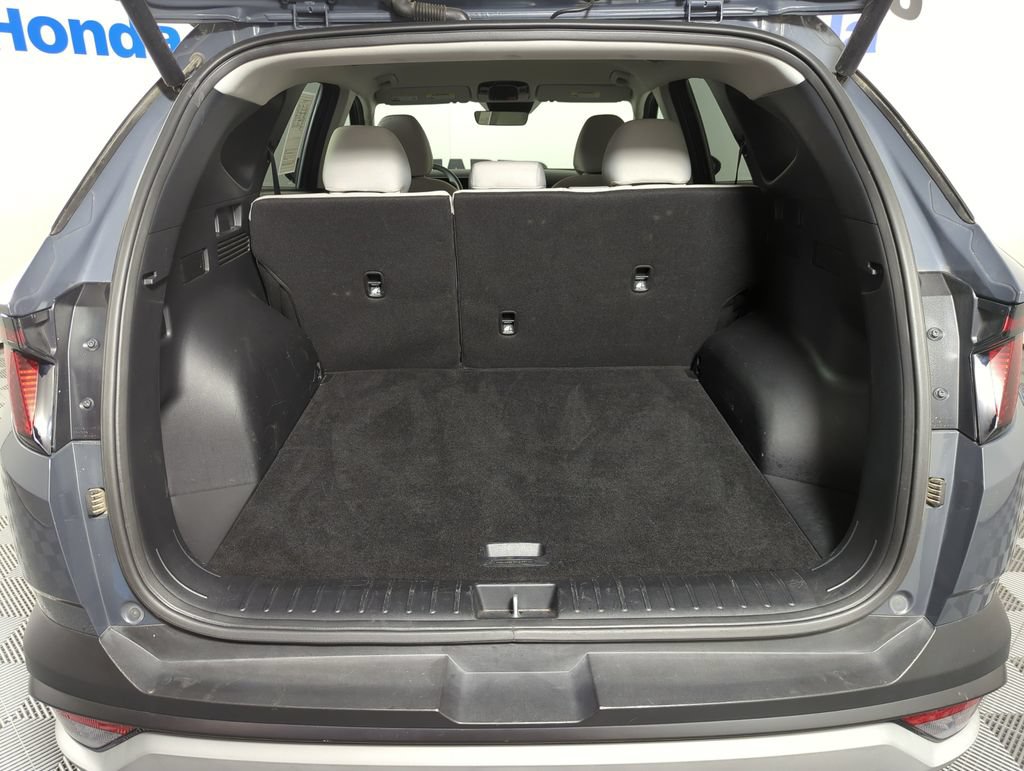 Used 2025 Hyundai Tucson SEL FWD image 18