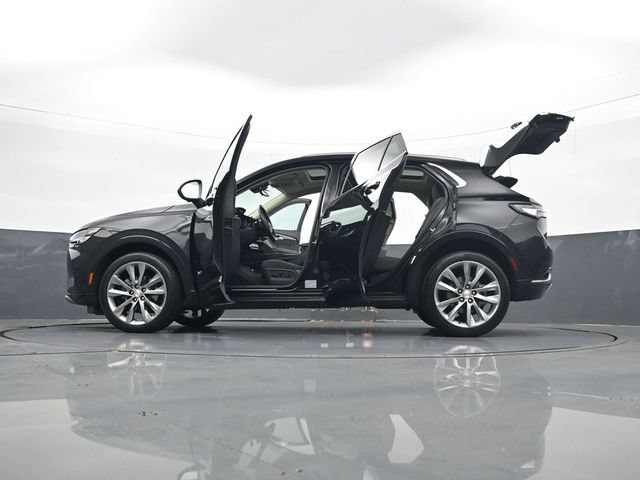 Used 2021 Buick Envision Avenir w/ Technology Package II AWD/4WD image 34