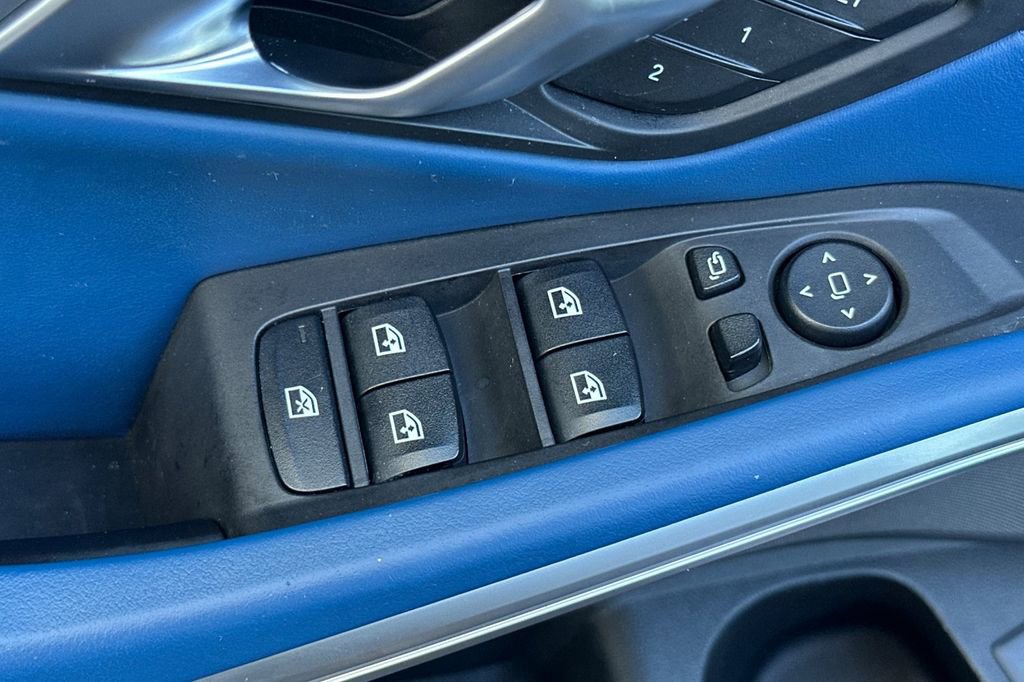 Used 2023 BMW M3 image 11