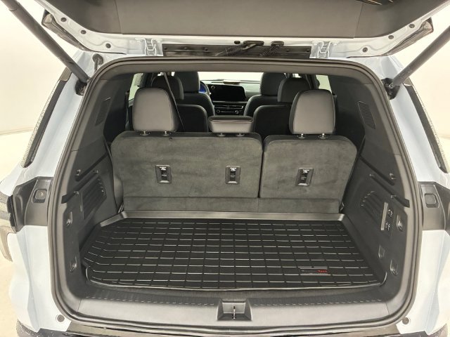 Certified 2026 Chevrolet Traverse High Country AWD/4WD image 17