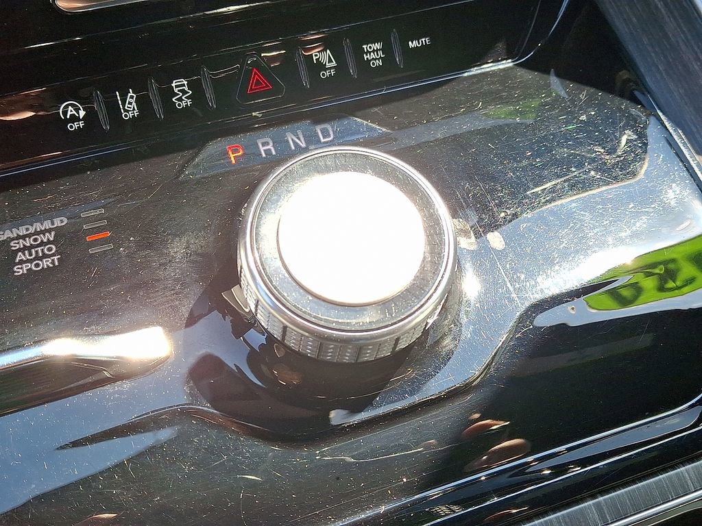 Used 2024 Jeep Wagoneer Series II image 15