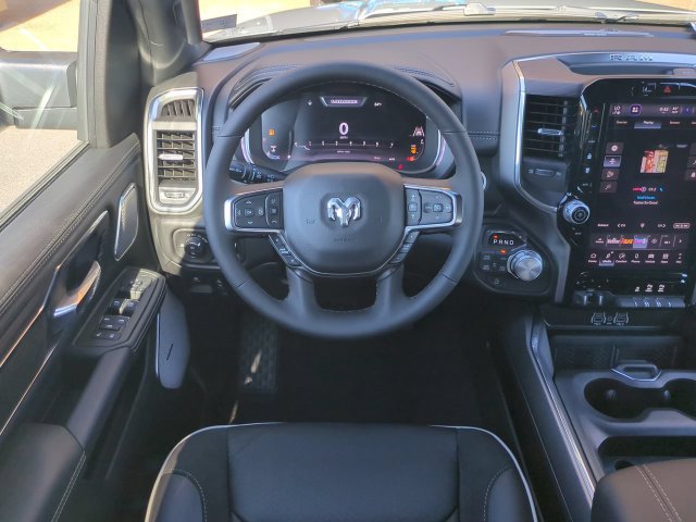 New 2027 RAM 1500 Laramie w/ Laramie Preferred Package AWD/4WD image 16