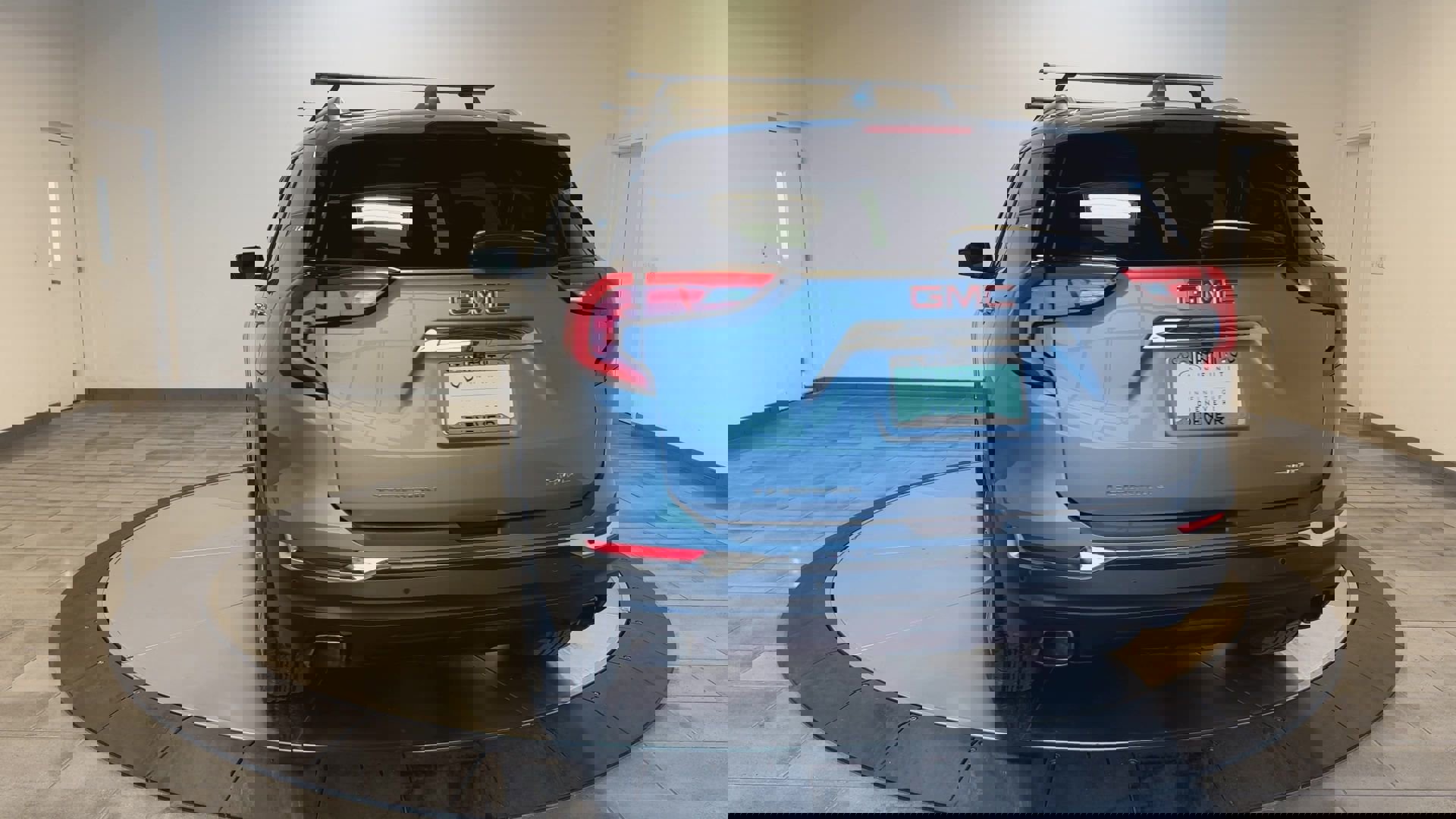 Used 2020 GMC Terrain SLT w/ Preferred Package image 7