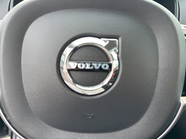 Used 2023 Volvo XC90 B6 Plus w/ Protection Package Premier image 25