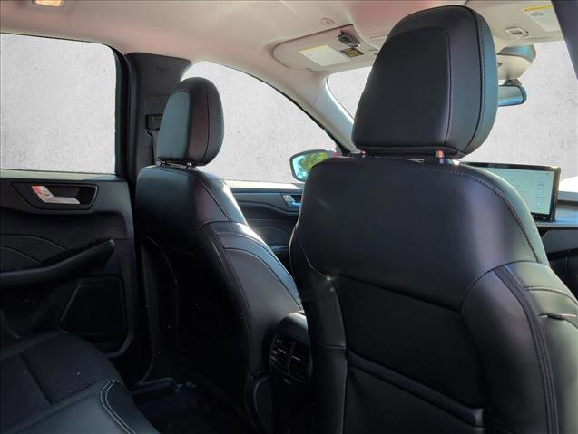 Used 2024 Ford Escape SE FWD image 19